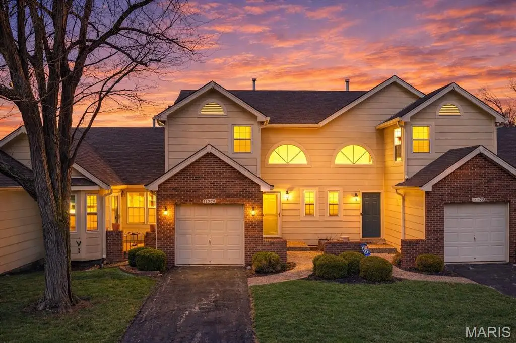 11934 Autumn Lakes Drive, Maryland Heights, MO 63043 - #1