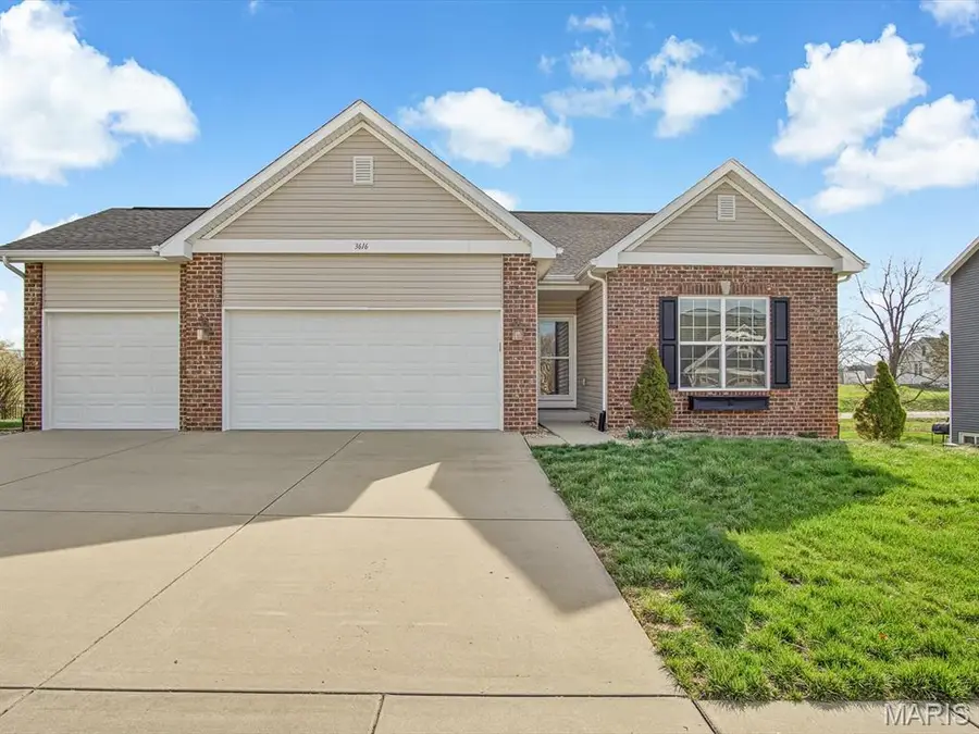 3616 Moorgate Court, Swansea, IL 62226 - #2