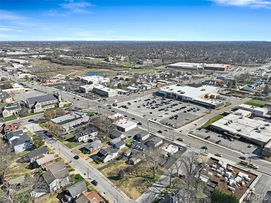 8838 Powell Avenue, Saint Louis, MO 63144 - #3