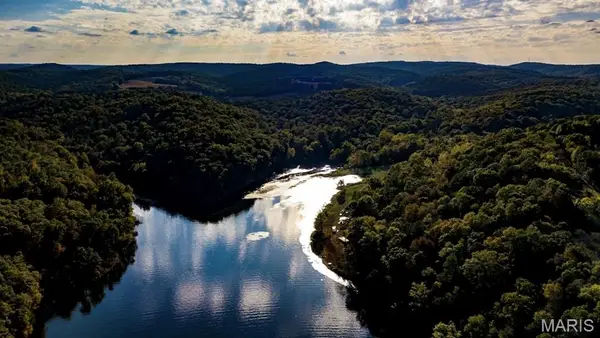 TBD Sunset, Ste Genevieve, MO 63670