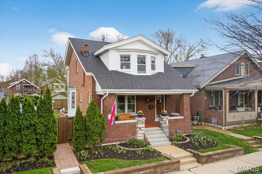 5208 Murdoch Avenue, Saint Louis, MO 63109 - #2