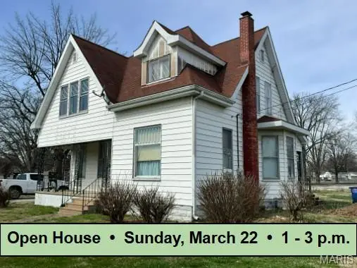 625 Montgomery Street, Staunton, IL 62088 - #1