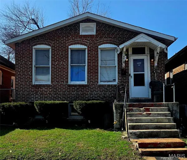 4778 Highland Avenue, St Louis, MO 63113