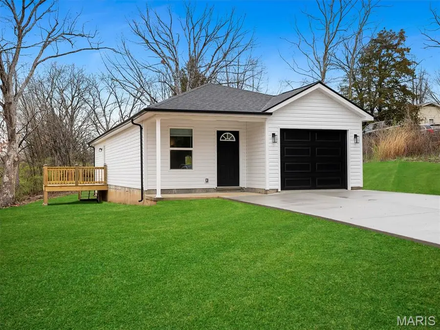 45 E Oak Street, Saint Clair, MO 63077 - #2