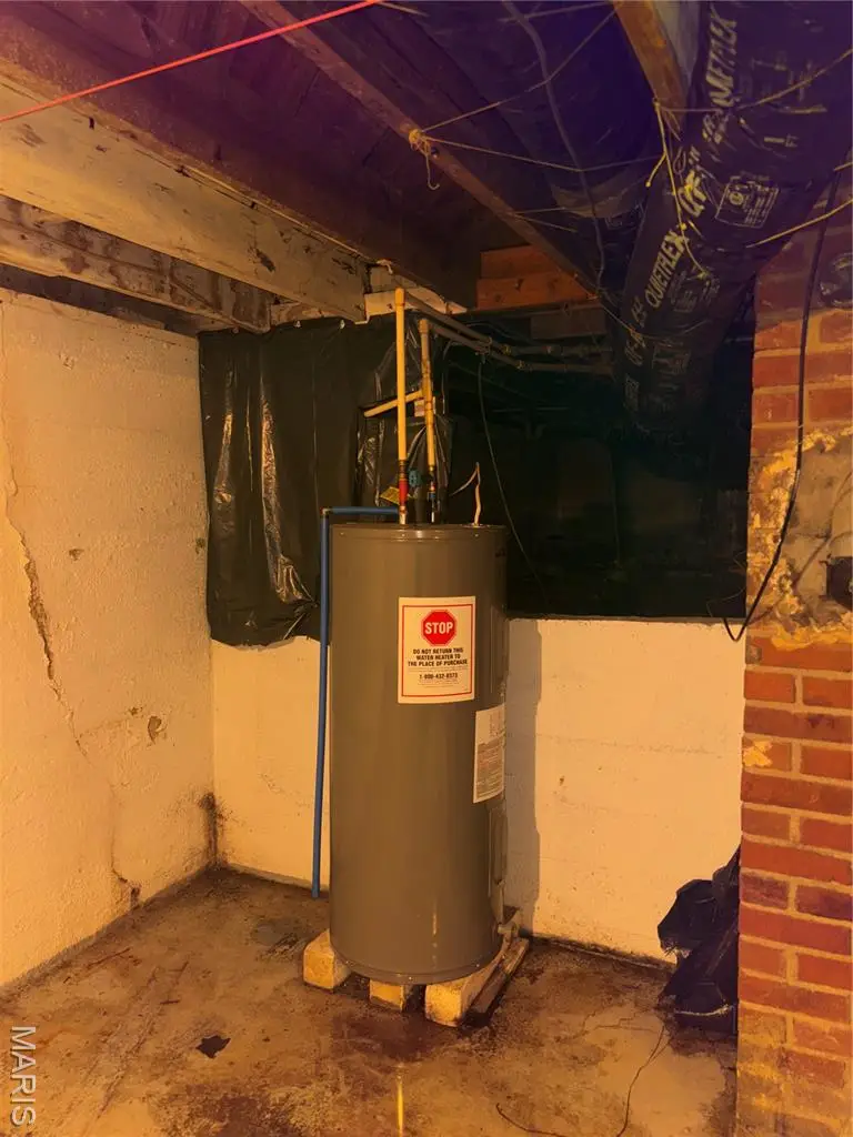 408 Park Drive, Fredericktown, MO 63645 - #2