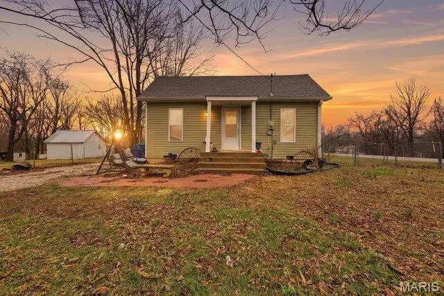 39024 Winter Street, Truxton, MO 63381 - #1