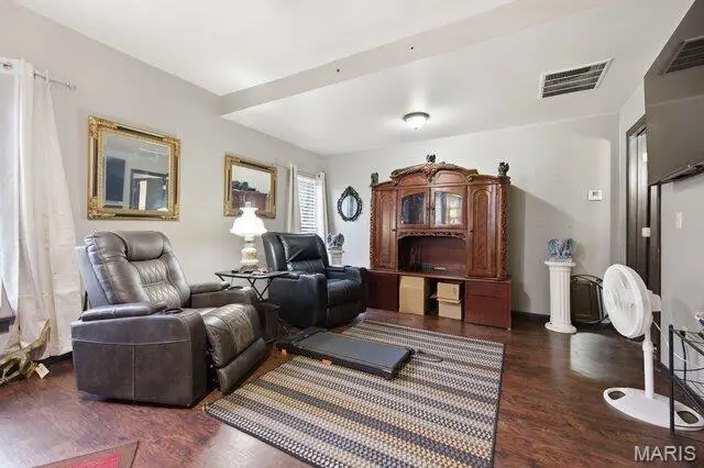 39024 Winter Street, Truxton, MO 63381 - #2