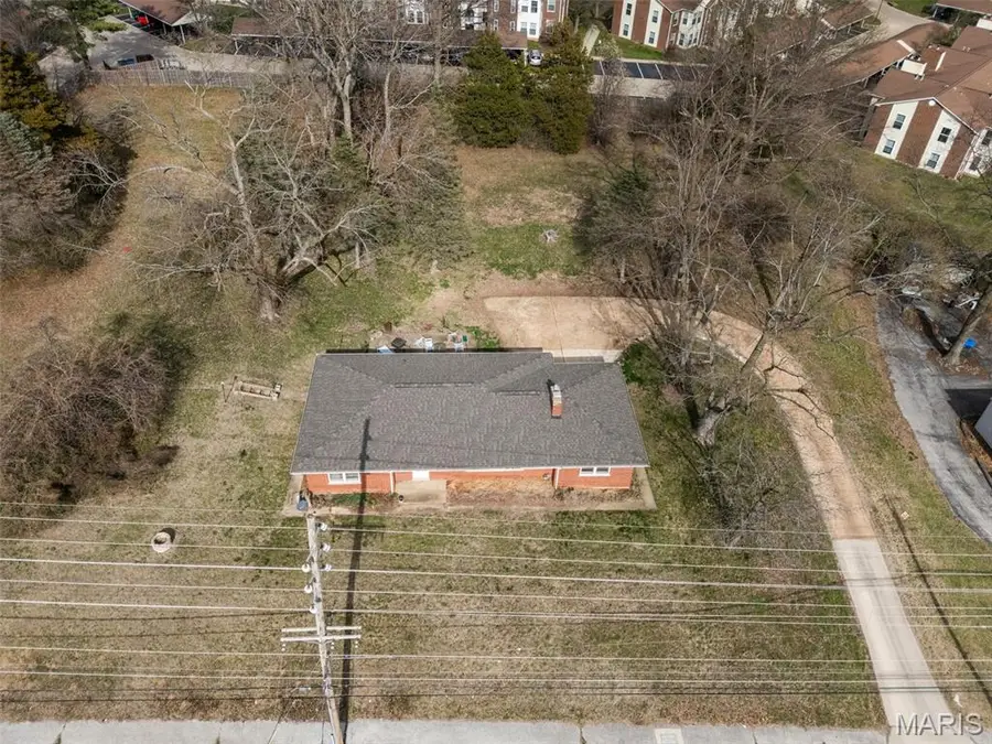 960 Chesterfield Parkway E, Chesterfield, MO 63017 - #2