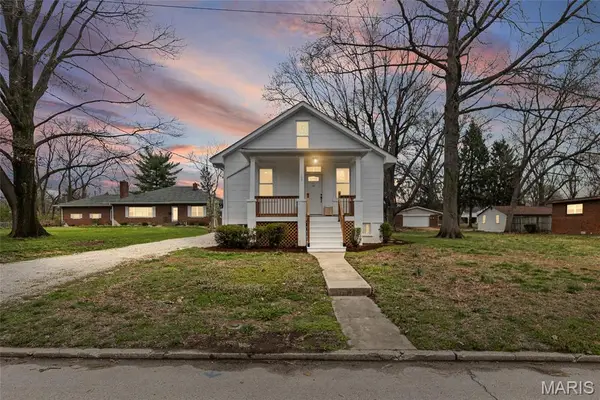 109 S 38th Street, Belleville, IL 62226