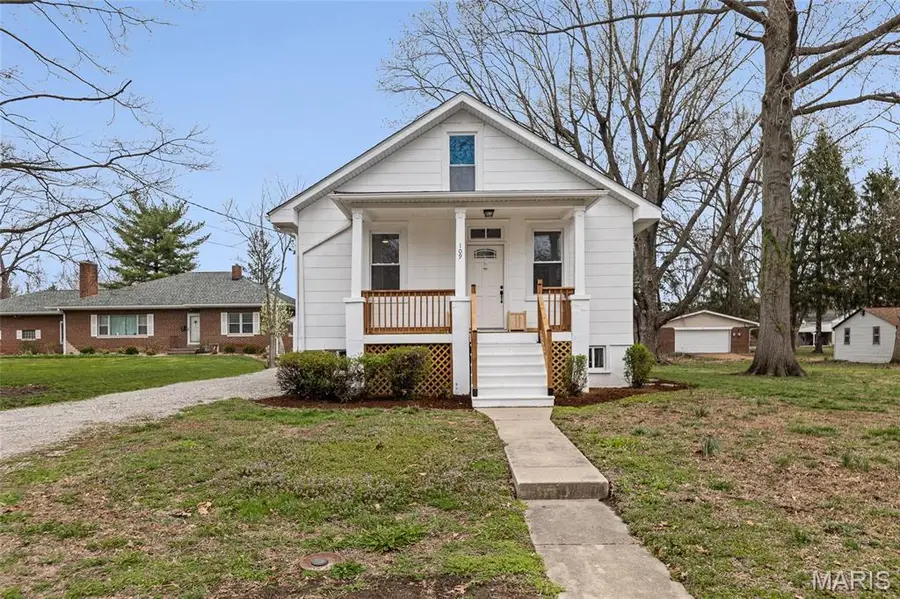 109 S 38th Street, Belleville, IL 62226 - #2