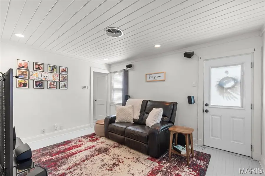 11945 Lillian Avenue, Des Peres, MO 63131 - #2