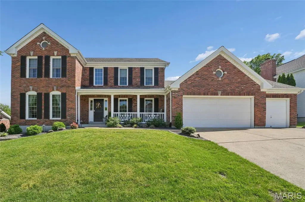 5725 Biddeford Drive, Saint Louis, MO 63128 - #1