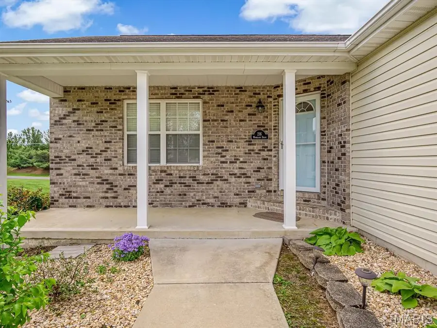 216 Woodland Drive, Edwardsville, IL 62025 - #3