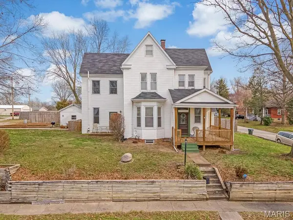 200 N Jackson Street, New Athens, IL 62264