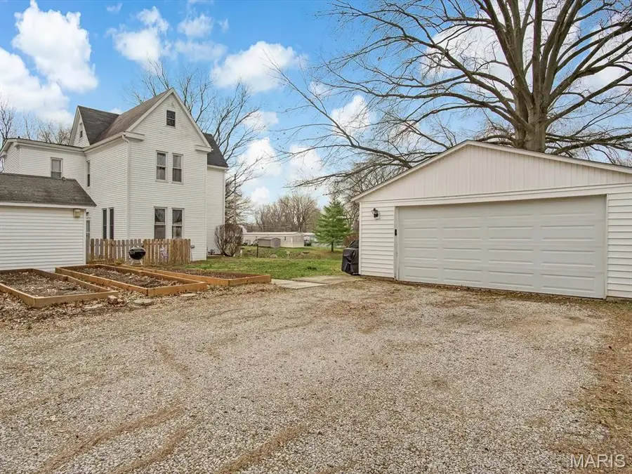 200 N Jackson Street, New Athens, IL 62264 - #3