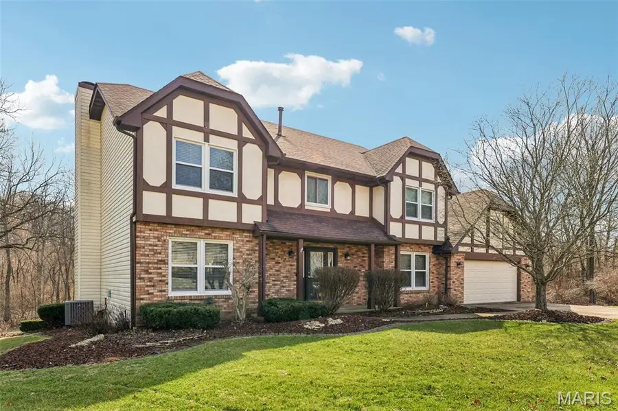 10 White Birch Lane, Collinsville, IL 62234 - #2