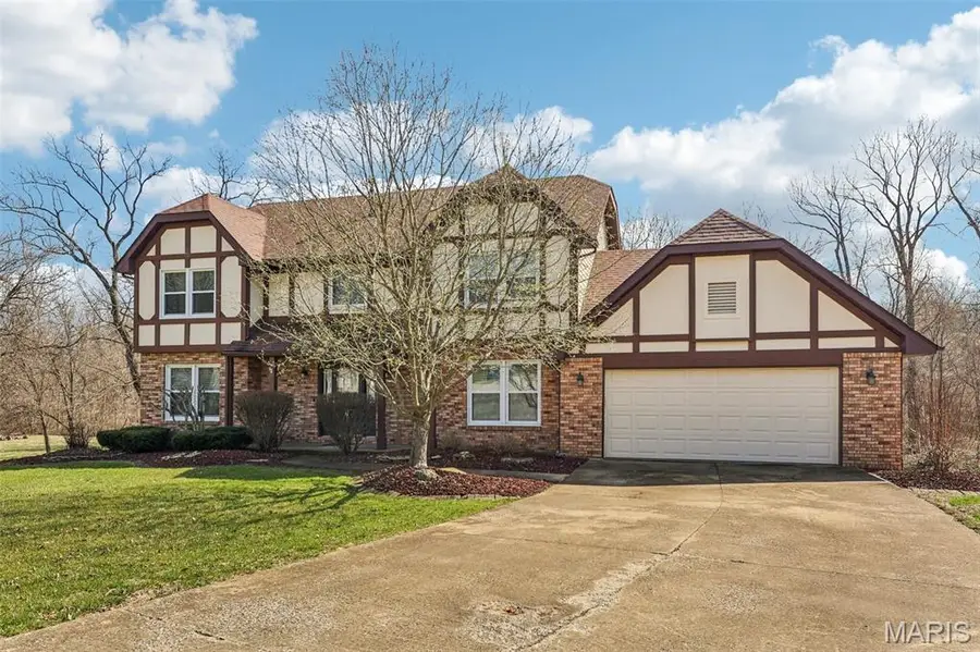 10 White Birch Lane, Collinsville, IL 62234 - #3