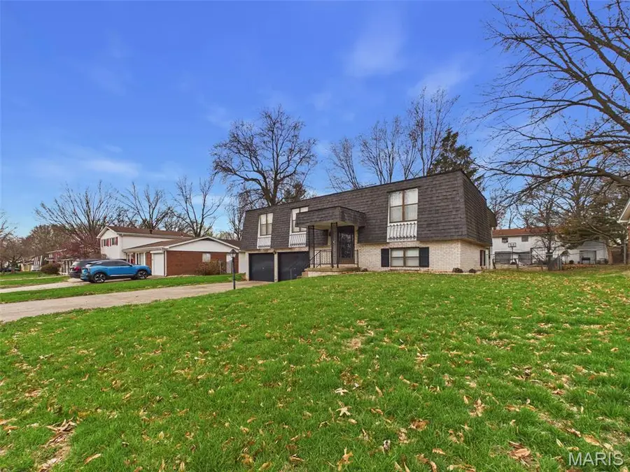 109 San Mateo Drive, Belleville, IL 62221 - #3