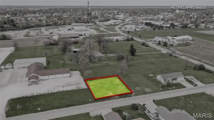 512 S June Street, Jerseyville, IL 62052 - #2