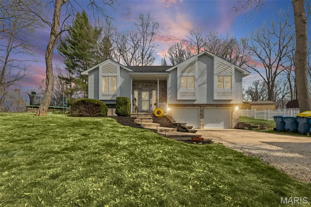 1382 Biscay Drive, Edwardsville, IL 62025 - #1