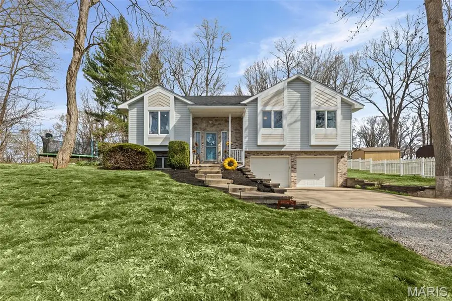 1382 Biscay Drive, Edwardsville, IL 62025 - #2