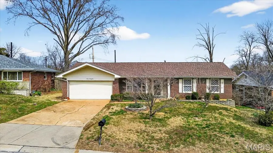 1125 Hawkstone Lane, Saint Louis, MO 63125 - #3