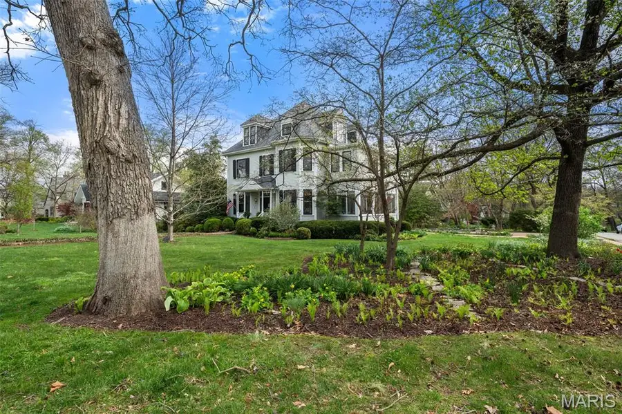 156 Gray Avenue, Webster Groves, MO 63119 - #2