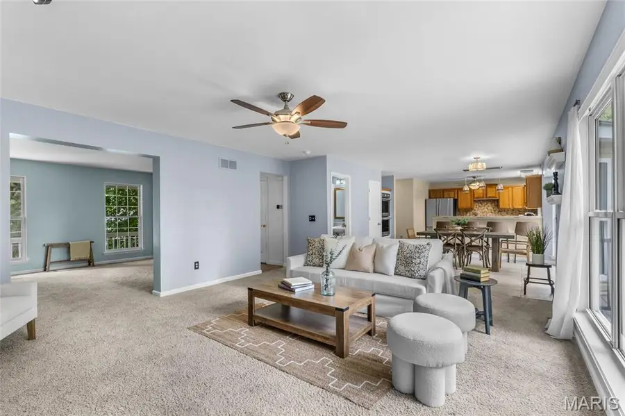 360 Huntleigh Manor Drive, Saint Charles, MO 63303 - #3