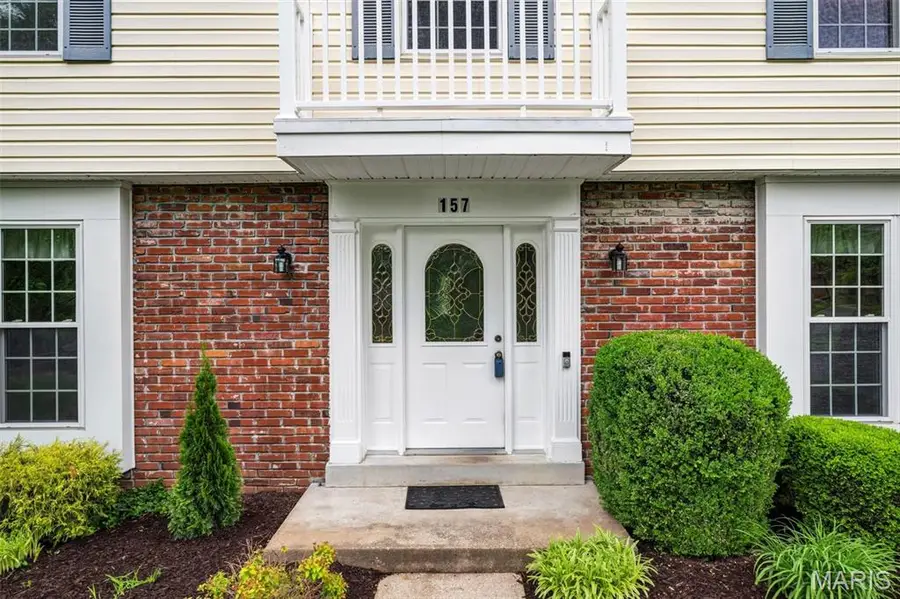 157 Spring Leigh Court, Ballwin, MO 63011 - #2