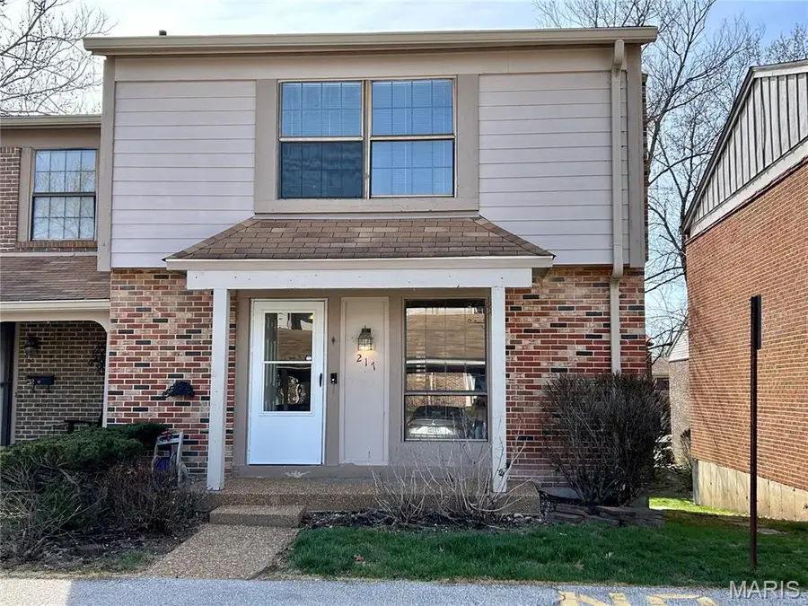 217 Carmel Woods Drive, Ellisville, MO 63021 - #2