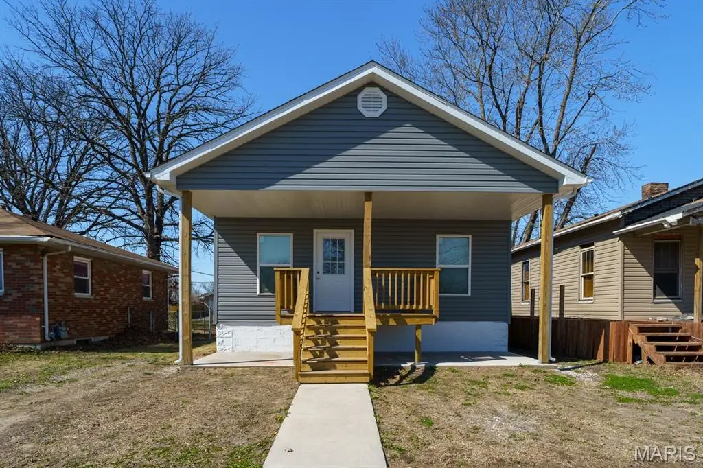 1111 Greenwood Street, Madison, IL 62060 - #1