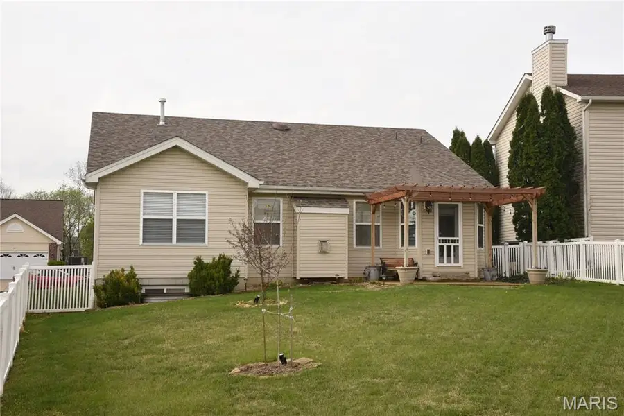 209 Flint Brook Drive, Ofallon, MO 63366 - #2