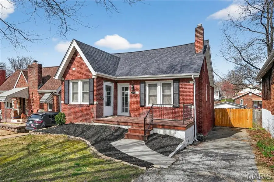 7461 Rupert Avenue, Richmond Heights, MO 63117 - #2