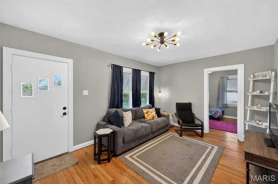 3507 Westridge Lane, Saint Ann, MO 63074 - #3