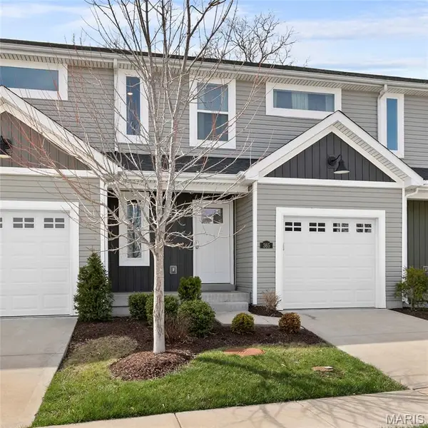365 Newbridge Way, O'Fallon, MO 63368