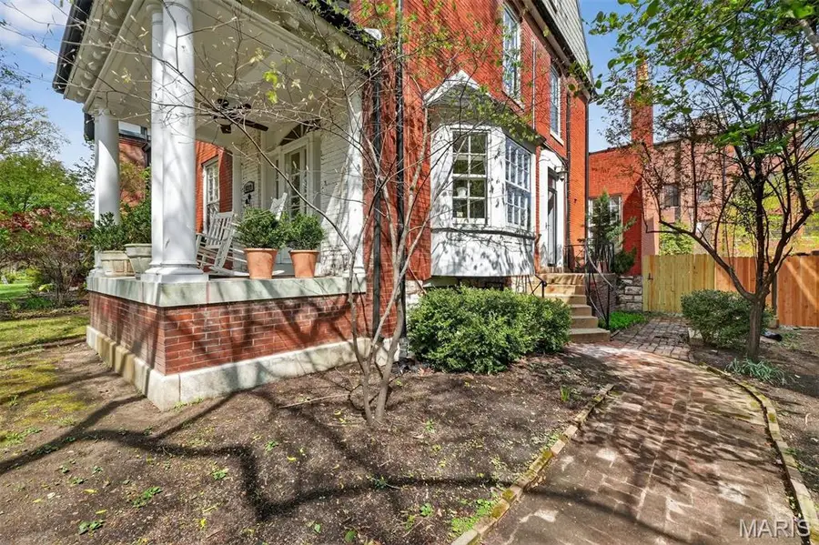 6219 Washington Avenue, Saint Louis, MO 63130 - #3