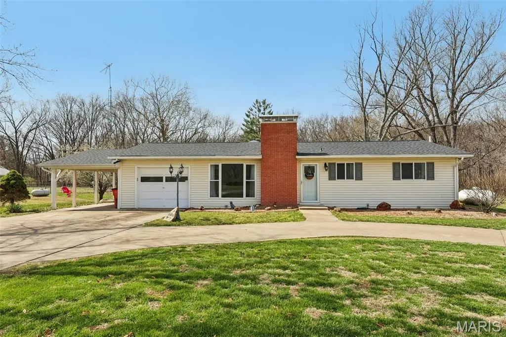 1283 Red Ball Trail, Greenville, IL 62246 - #1