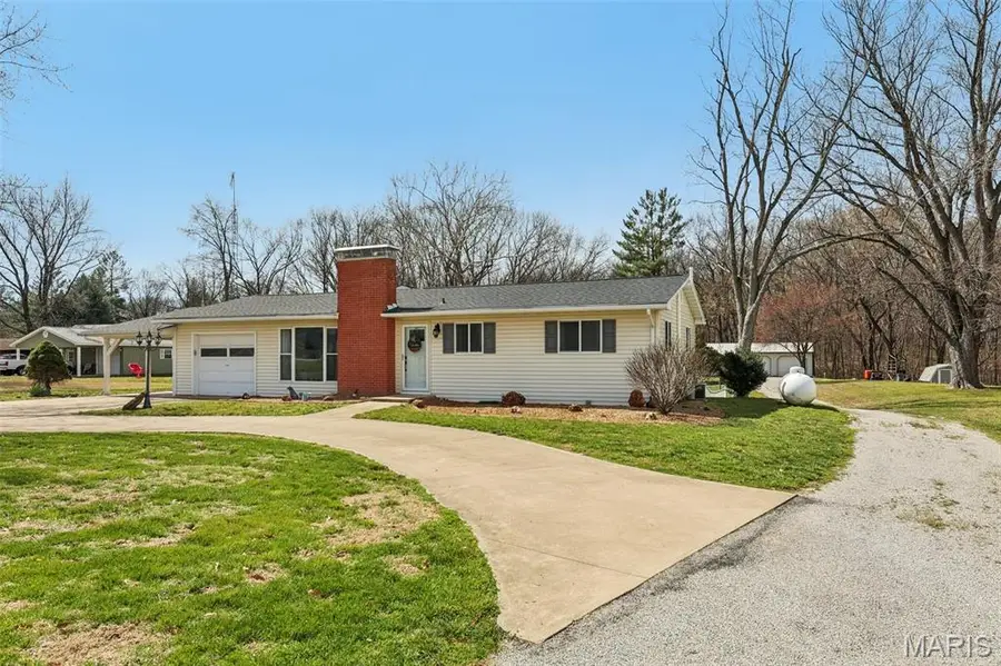 1283 Red Ball Trail, Greenville, IL 62246 - #3