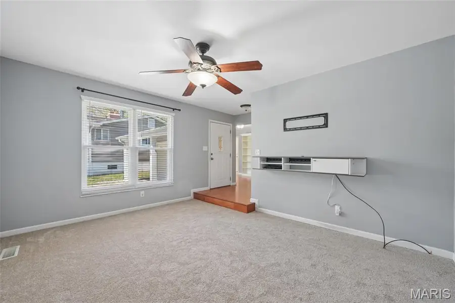 579 Golfwood Drive, Ballwin, MO 63021 - #3