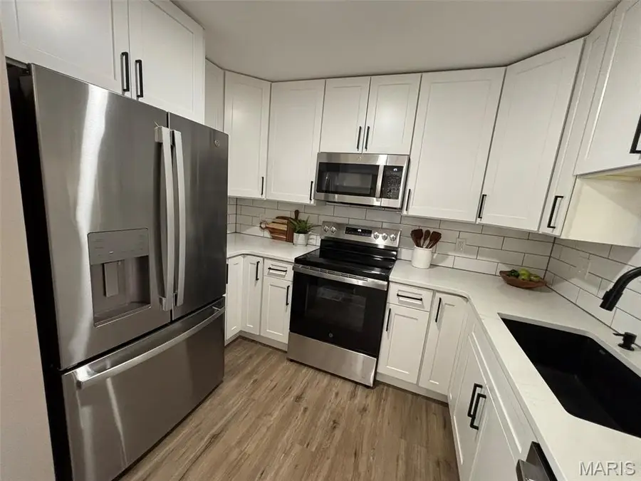 11640 Cedar Walk Drive, Saint Louis, MO 63146 - #3