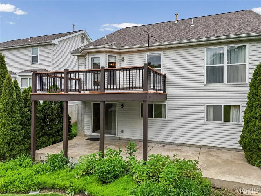 102 Hollow Brook Drive, Florissant, MO 63034 - #3