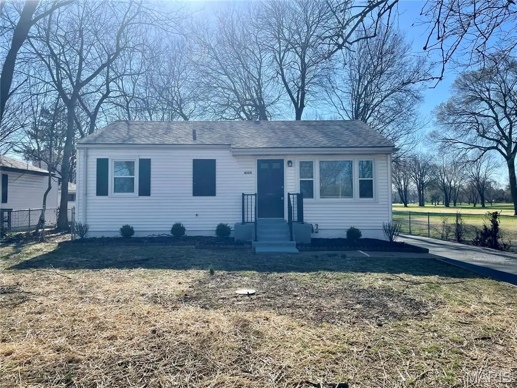 4224 Ashby Road, Saint Ann, MO 63074 - #1