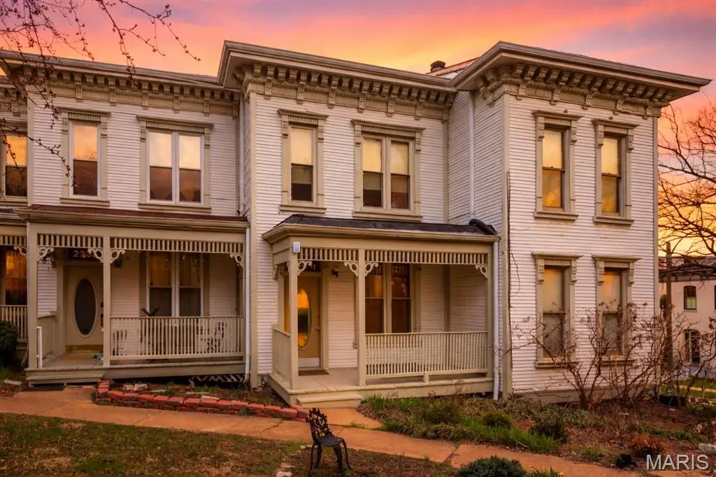 2234 Hickory Street, Saint Louis, MO 63104 - #1