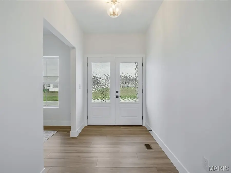 3118 Ashville Drive, Glen Carbon, IL 62034 - #3