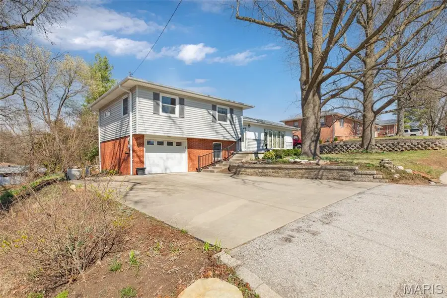 457 W Rosewood, East Alton, IL 62024 - #3