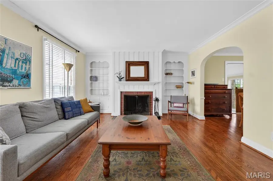 9403 Tilles Drive, Brentwood, MO 63144 - #2