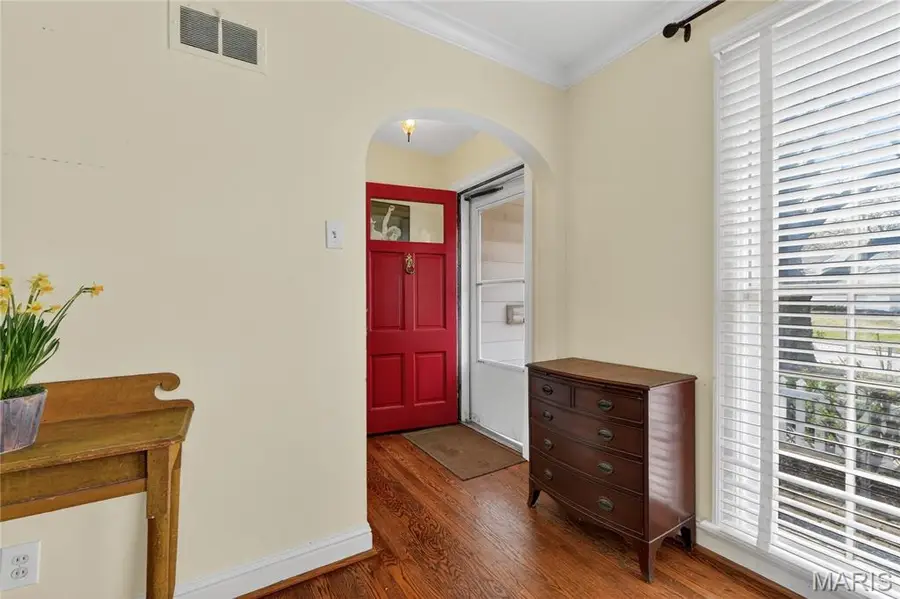 9403 Tilles Drive, Brentwood, MO 63144 - #3