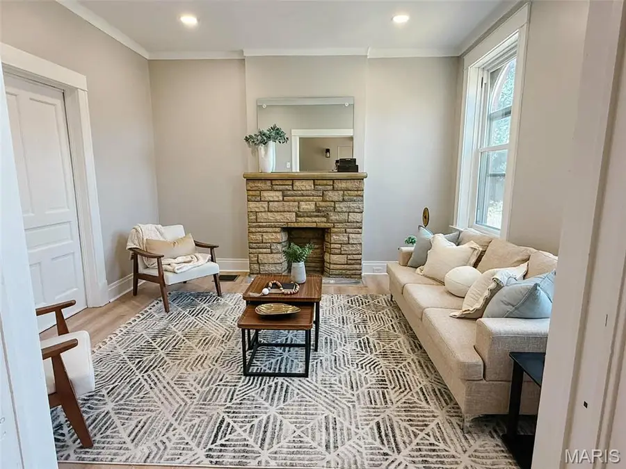 5412 Idaho Avenue, Saint Louis, MO 63111 - #3