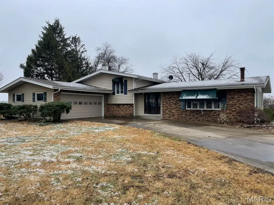 24535 Us Highway 67, Jerseyville, IL 62052 - #2