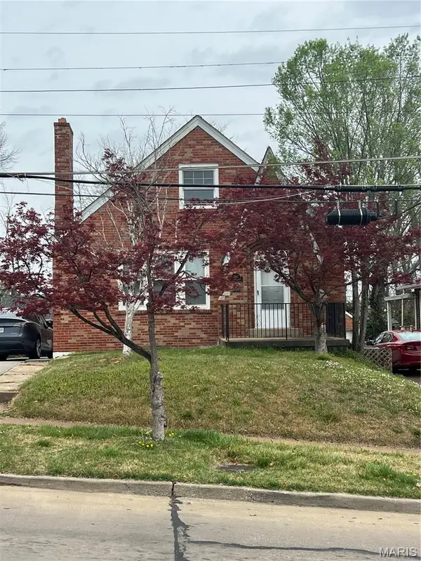 7907 W Bruno Avenue, Richmond Heights, MO 63117